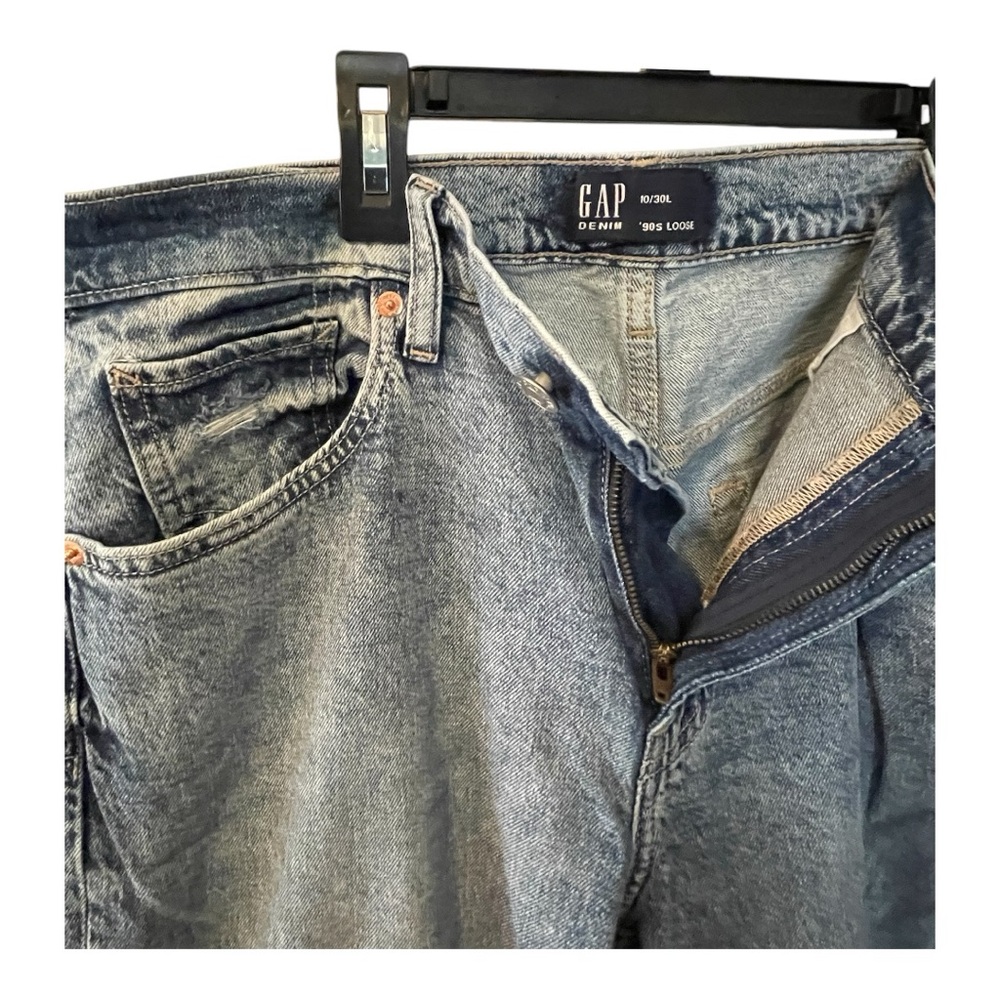 90’s retro woman’s GAP jeans  1 year old